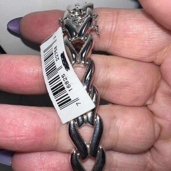 Rhodium Plated Bronze Chevron Link With Double Lock Bracelet - Picture 4 of 7